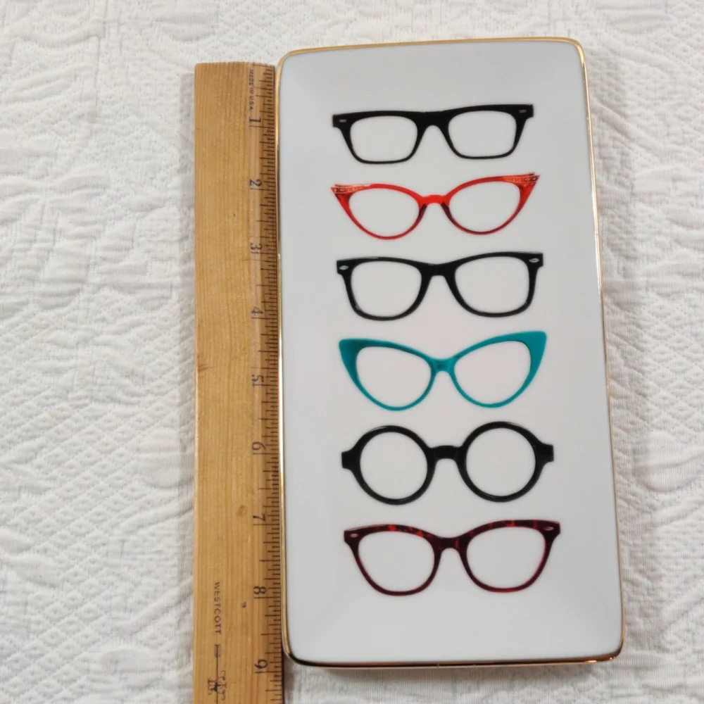 Galison Reading Glasses Plate - Picture 6 of 6